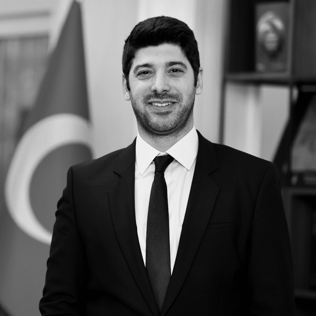 /Oktay%20Kargül